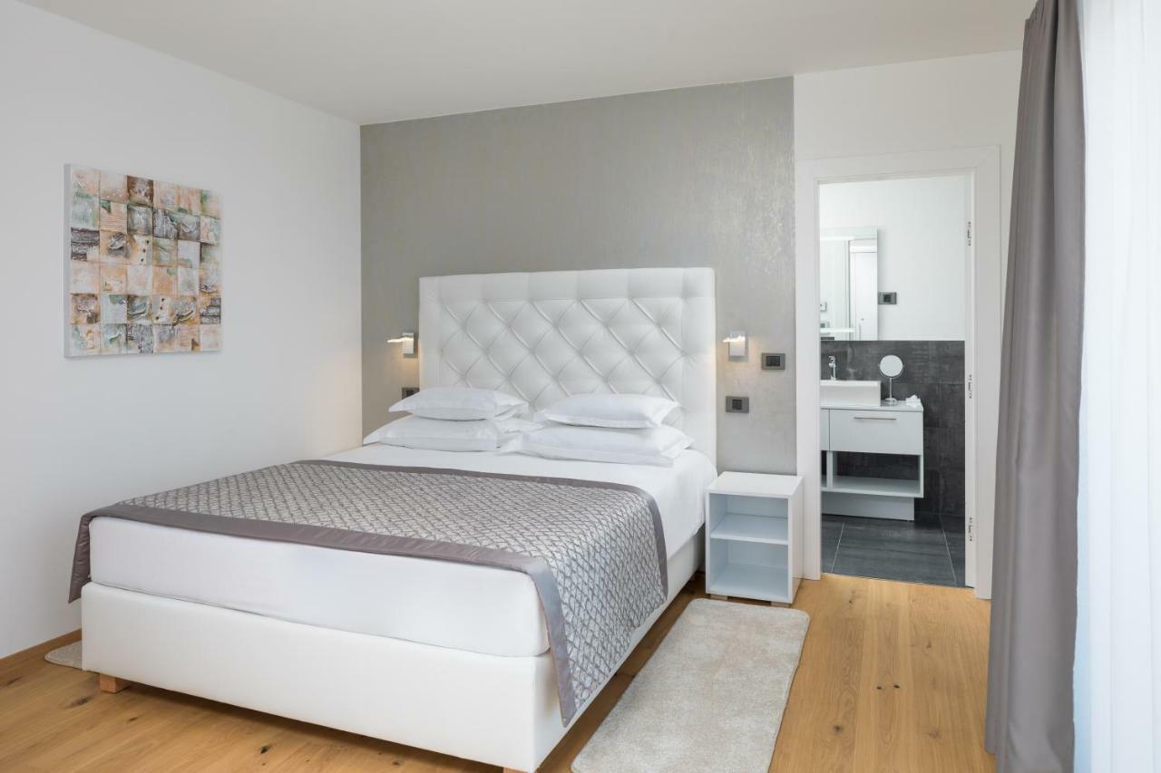 Luxury Apartments Baotic Trogir Exterior photo